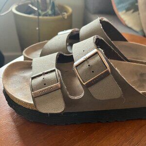 Birkenstock Arizona Platform Vegan Mocha  EU37 US 6-6.5 Narrow